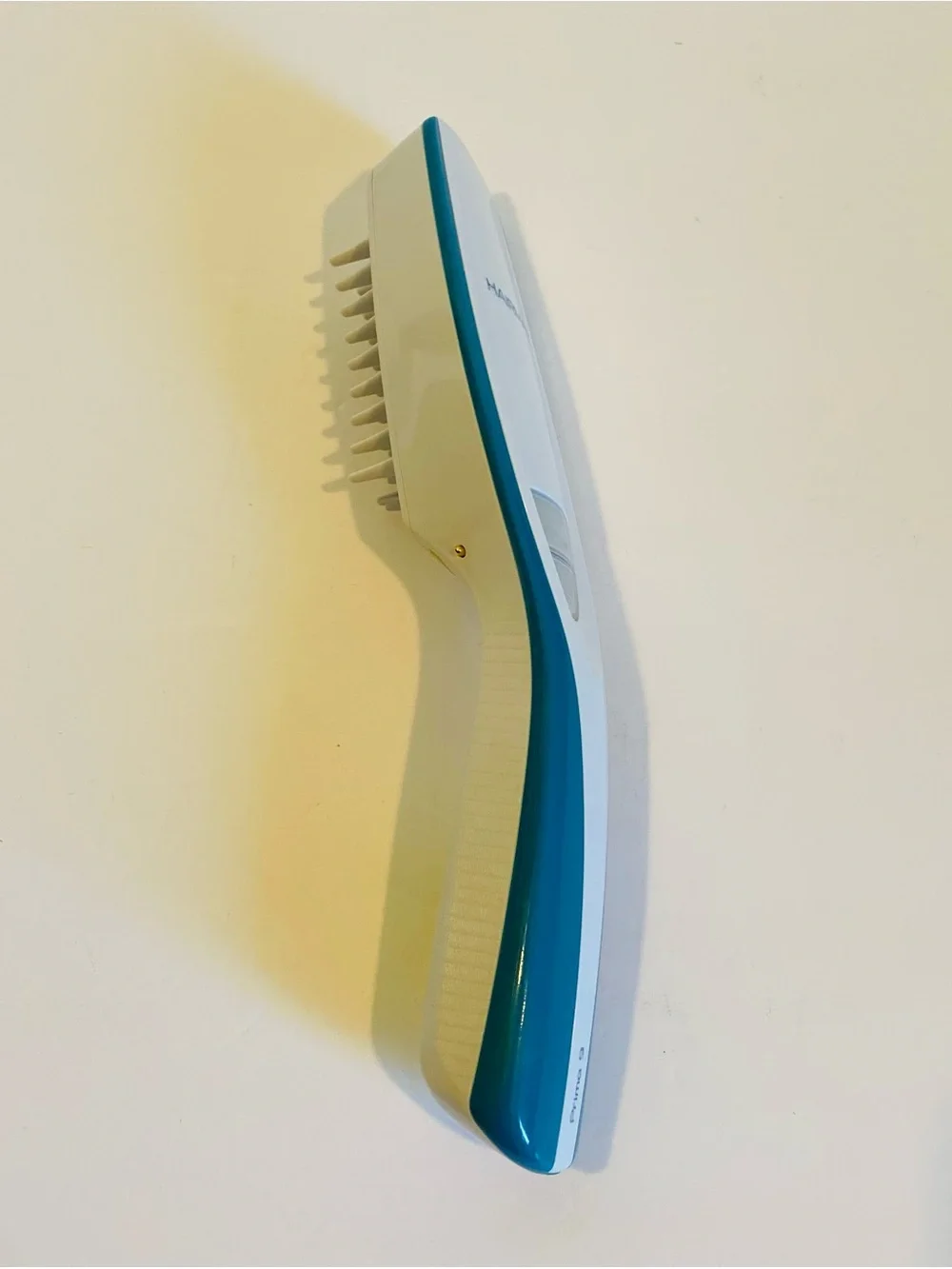 Hairmax Prima 9 LaserComb Hair Growth Device
